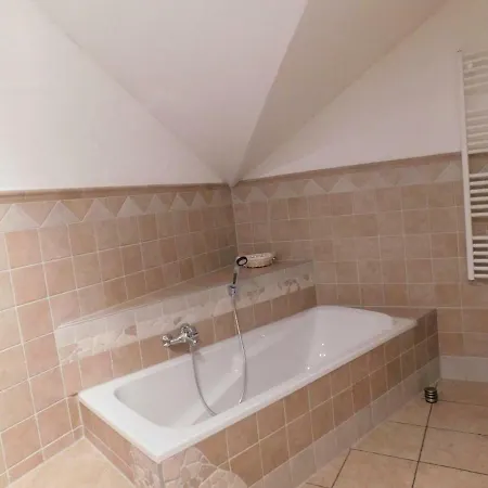 Feriendorf Tränenburg Haus Dornröschen Villa *